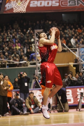 弗洛伦齐谈罗马vs那不勒斯争议判罚：拉赫马尼没有对科内犯规（弗洛伦齐评罗马战那不勒斯判罚风波：拉赫马尼未对科内犯规）