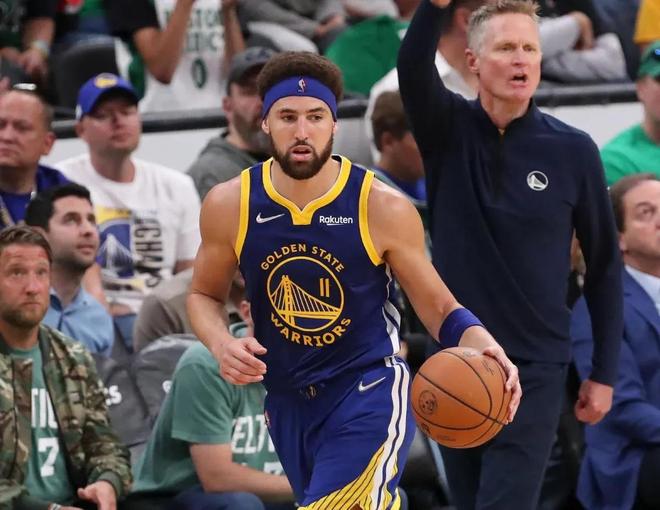 来自转会市场的报道：众所周知，皇家马德里的门将卢...（据转会市场消息：皇马门将卢…的情况早已人尽皆知）